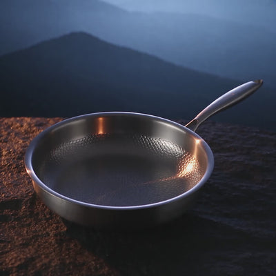 NORTHVELA Titanium Tri-Ply Pan